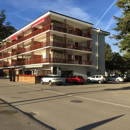 Plein Centre, A Pied, Vue, Calme Apartment *